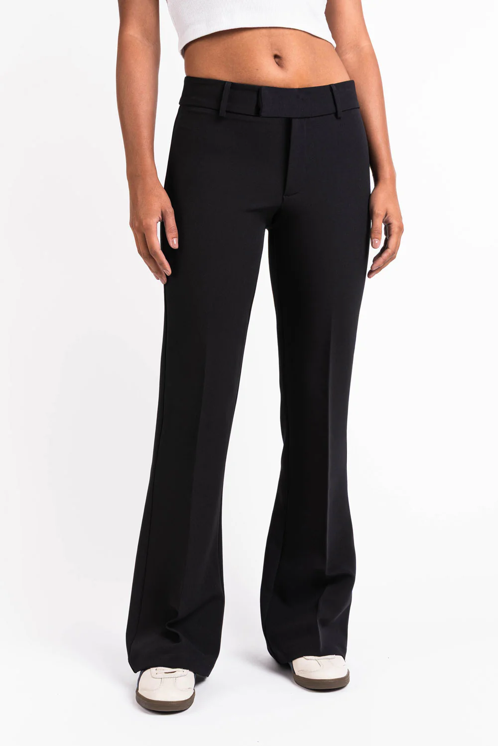 Ava 01Mid Bootcut Dressbukser - Black