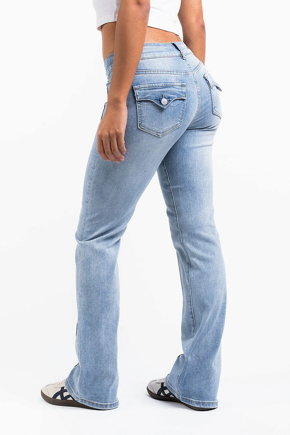 Claire 01Low Bootcut Jeans - Bleach Blue - Image 4