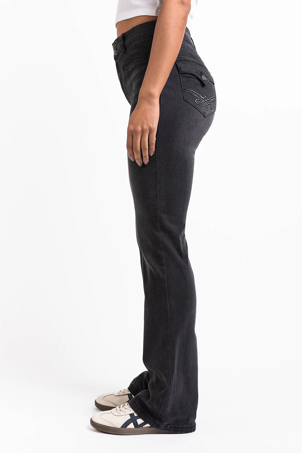 Claire 05High Bootcut Jeans - Washed Black - Image 4