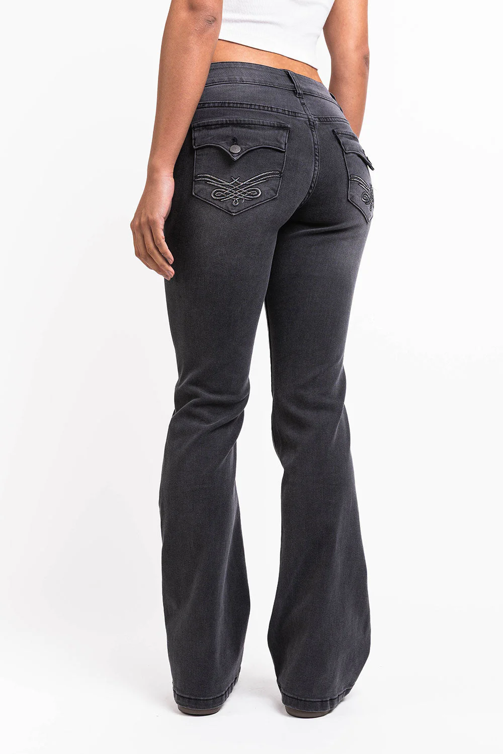 Claire 05Low Bootcut Jeans - Washed Black