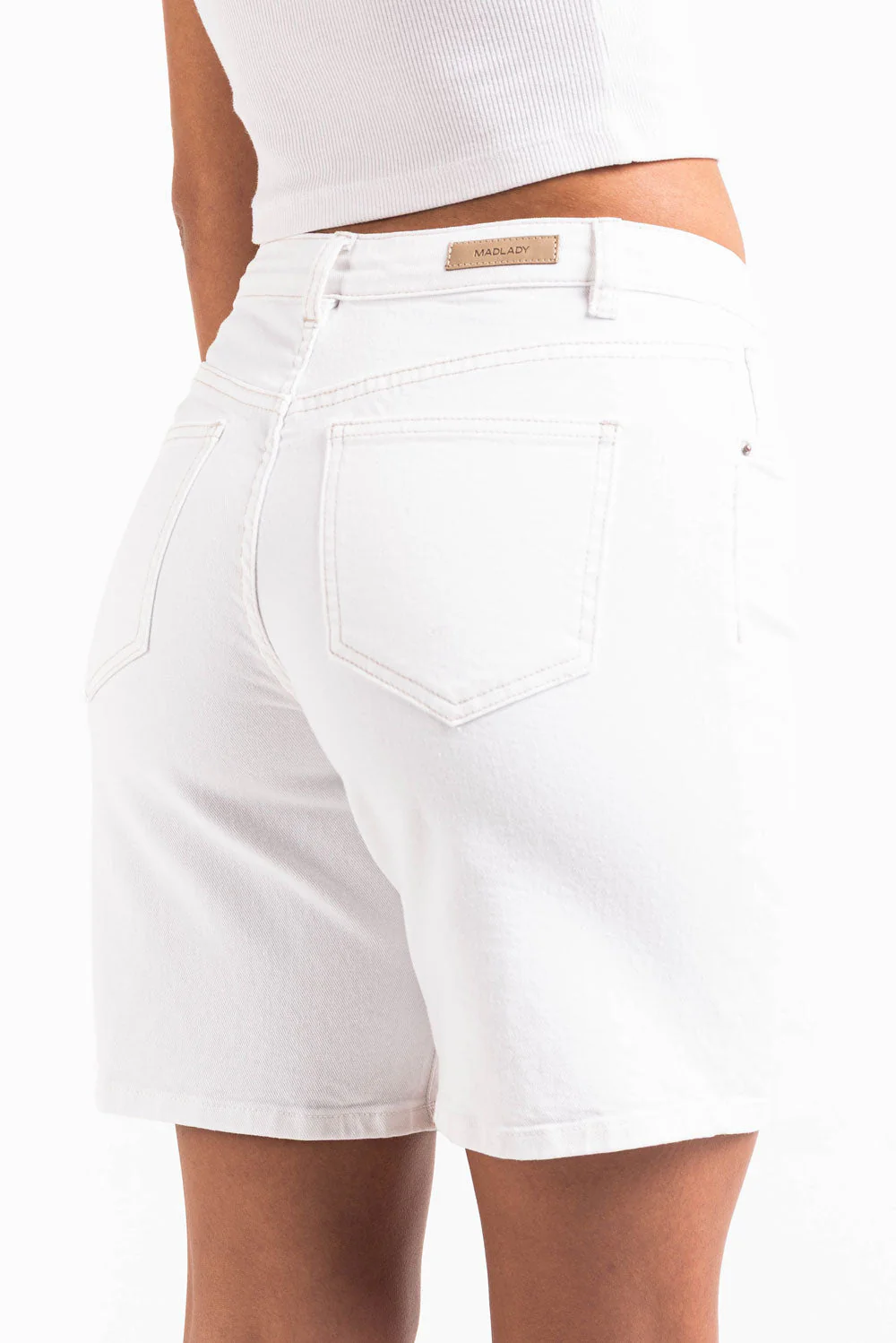 Disa 02Mid 20cm Rette Jeansshorts - White - Image 5