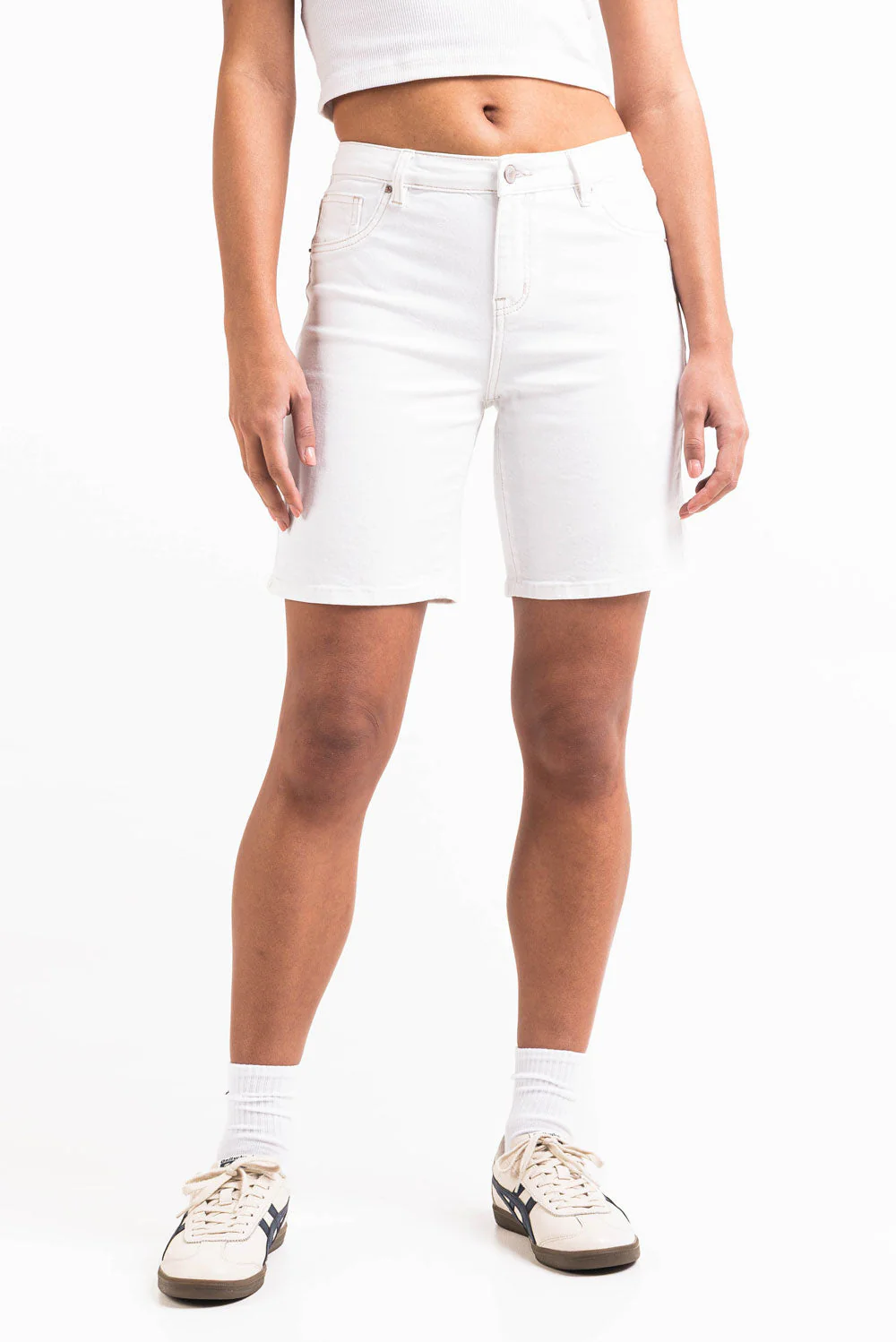 Disa 02Mid 20cm Rette Jeansshorts - White - Image 7