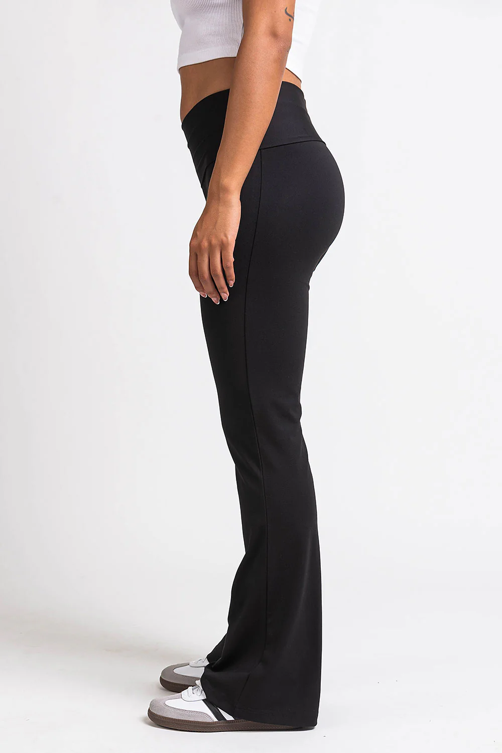 Geri 01High ActiveFlex Bootcut Leggings - Black - Image 5