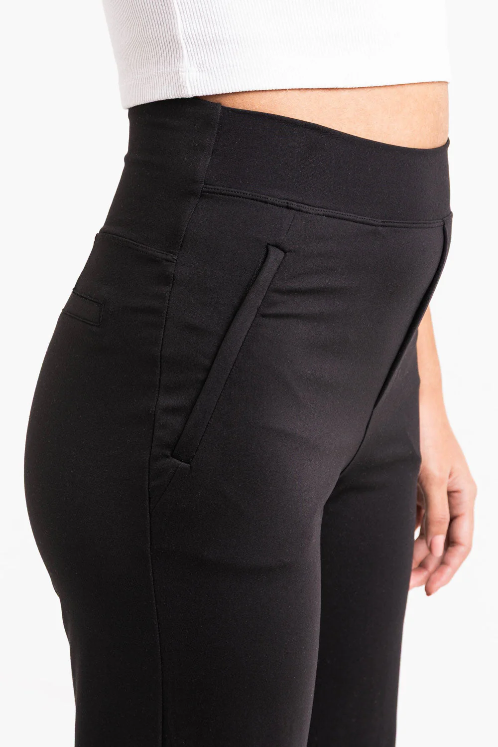 Holly 08High ActiveFlex Rette Bukser - Black - Image 3