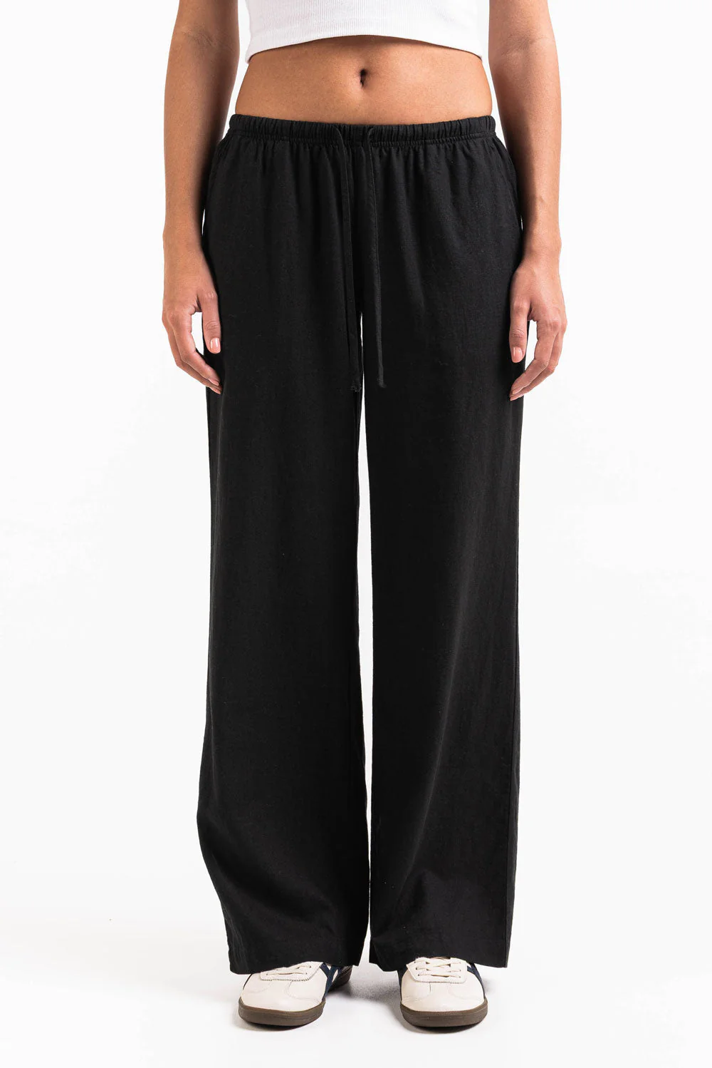 Mel 04Low Rette Linbukser - Black