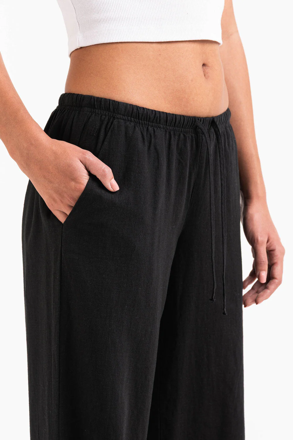Mel 04Low Rette Linbukser - Black - Image 3
