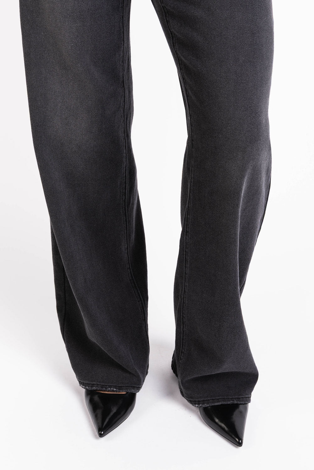 Mikka 03Mid Vide Jeans - Washed Black - Image 3
