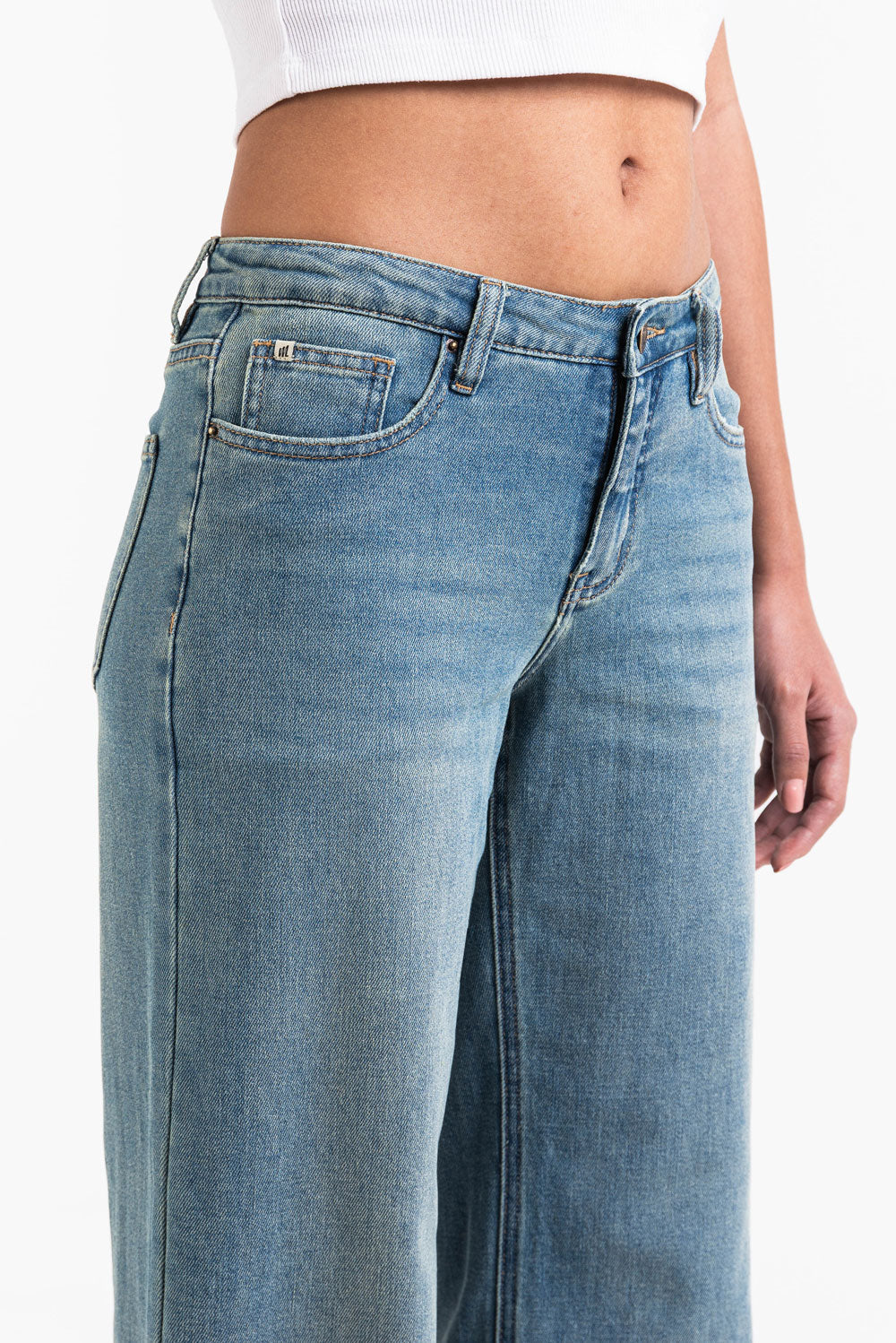 Mikka 03Mid Vide Jeans LightWeight - Antique Blue - Image 5