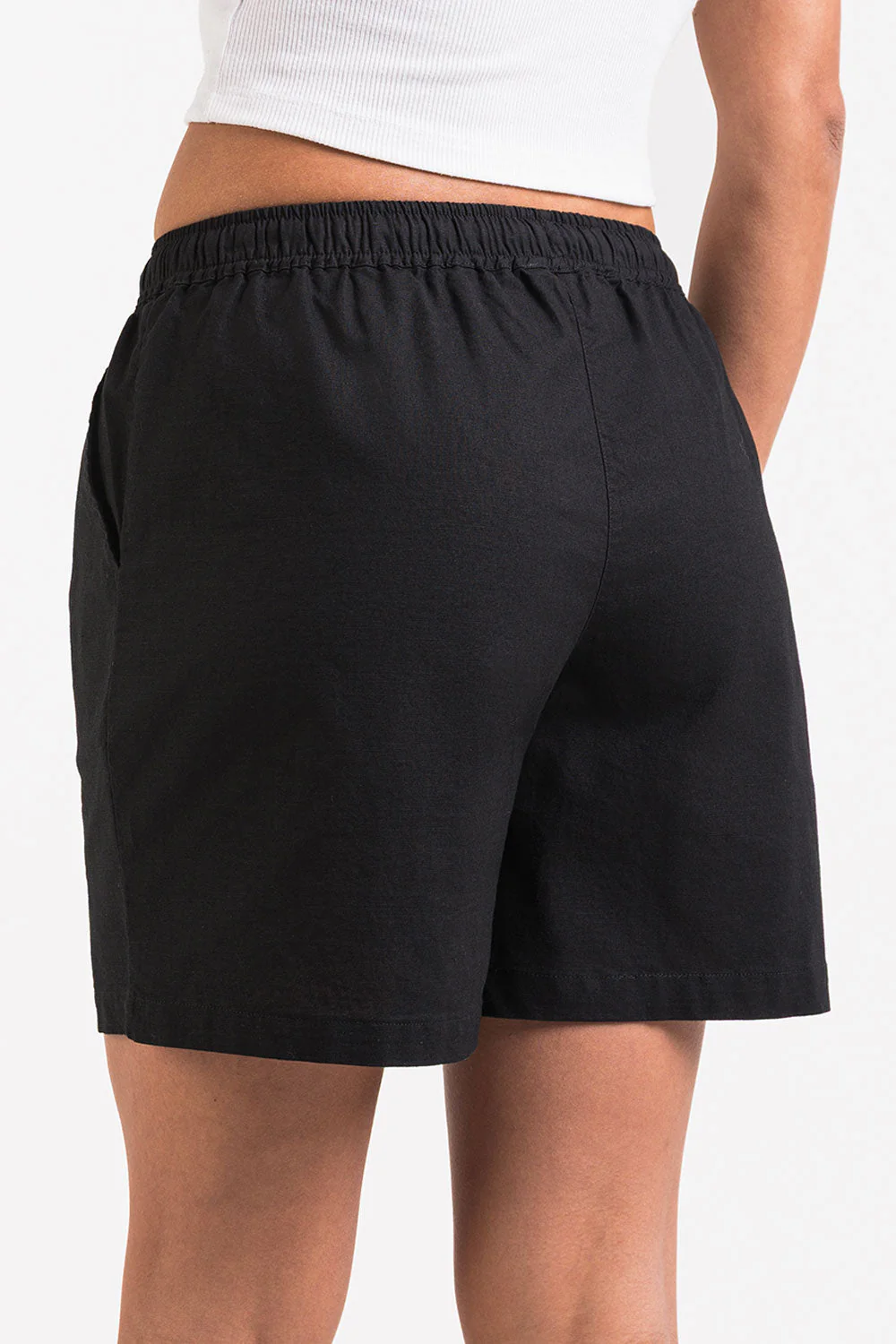 Mila 02Mid 17cm Linshorts - Black - Image 6
