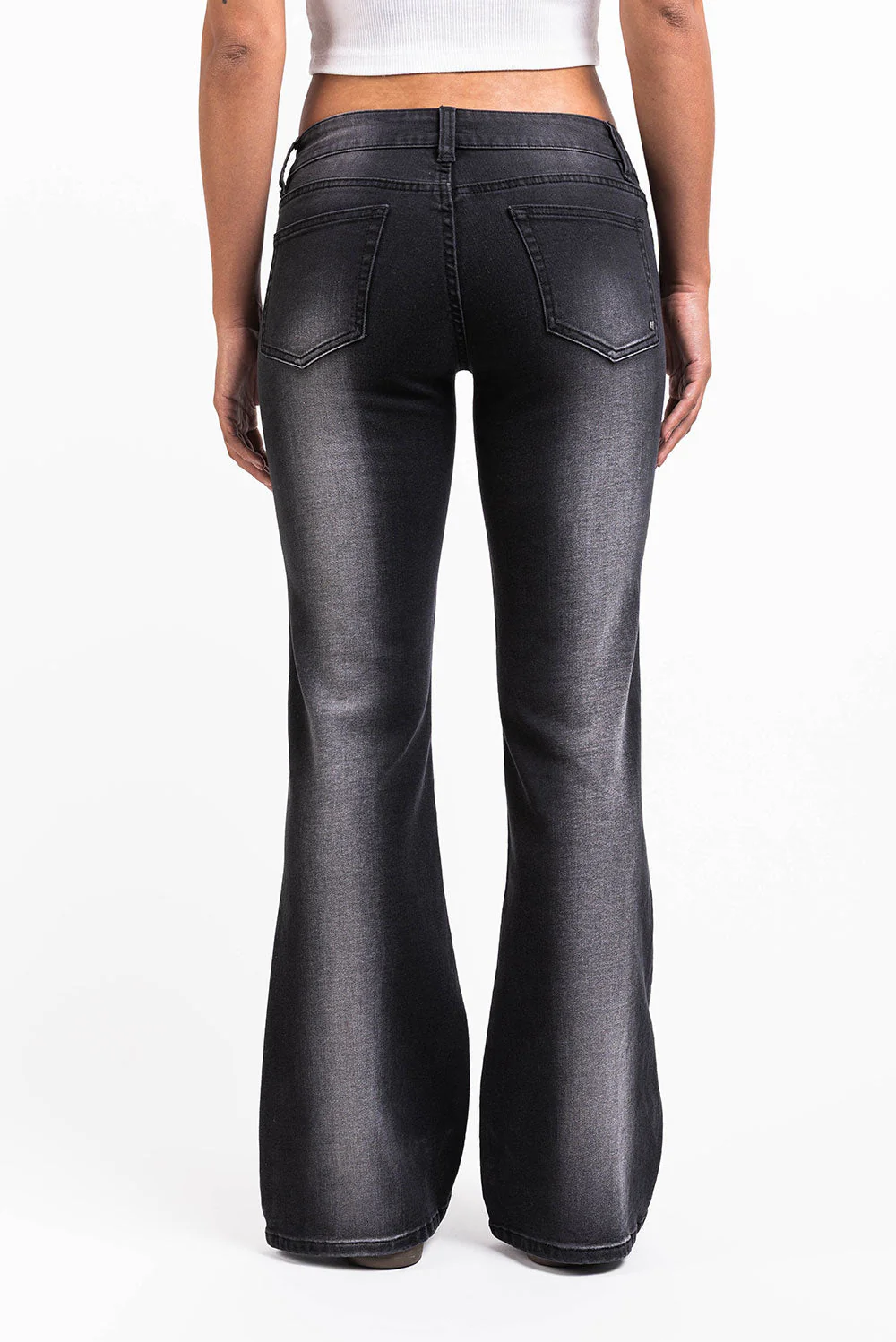 Taylor 02UltraLow Bootcut Jeans - Washed Black - Image 4