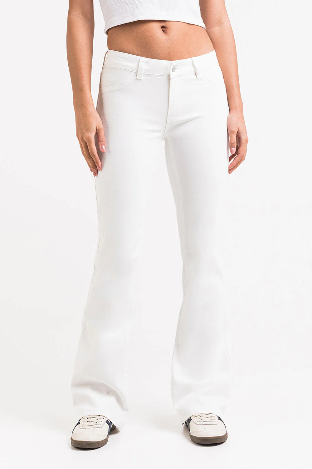 Taylor 02Low Bootcut Jeans - White - Image 5
