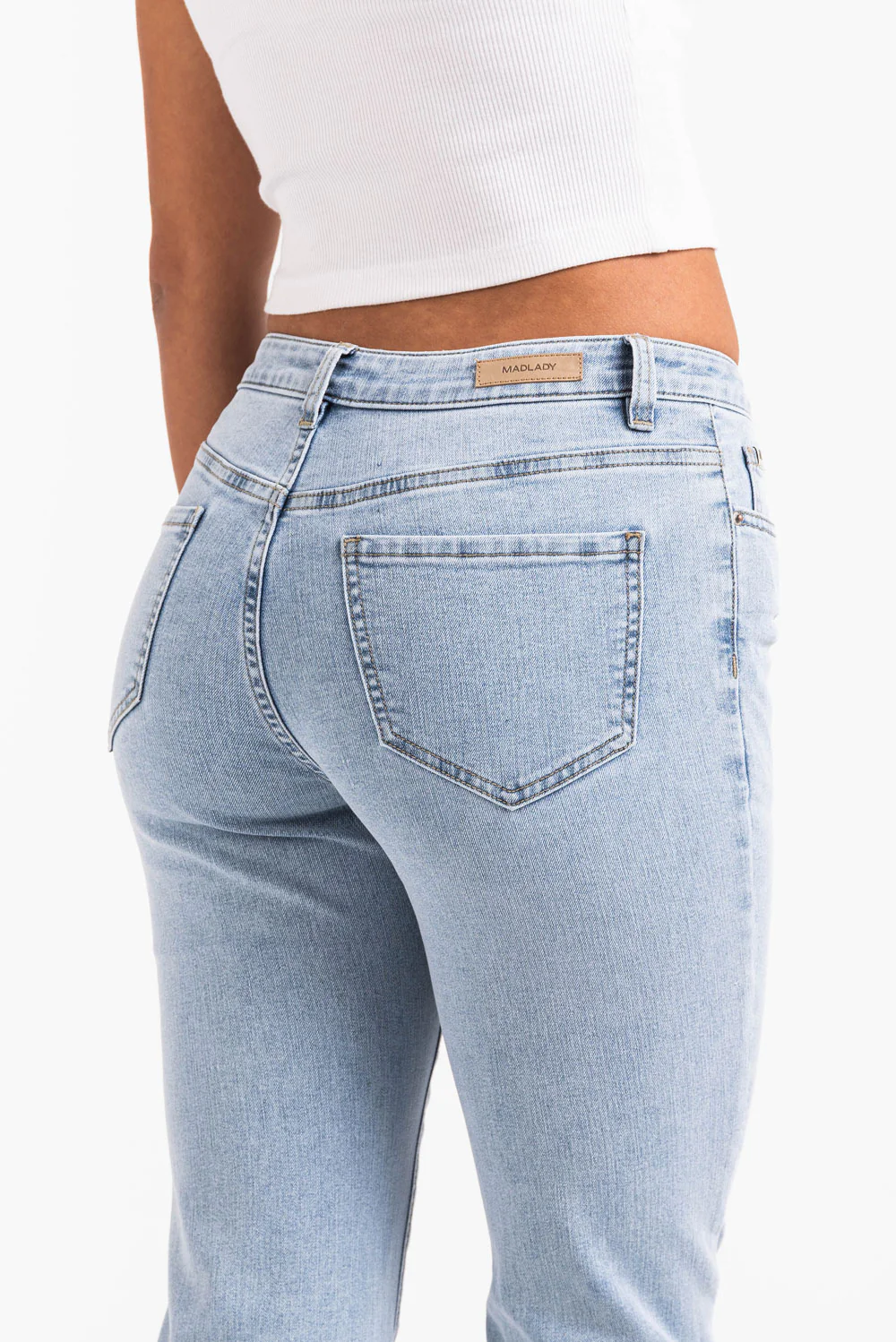 Taylor 02Mid Bootcut Jeans - Bleach Blue - Image 6