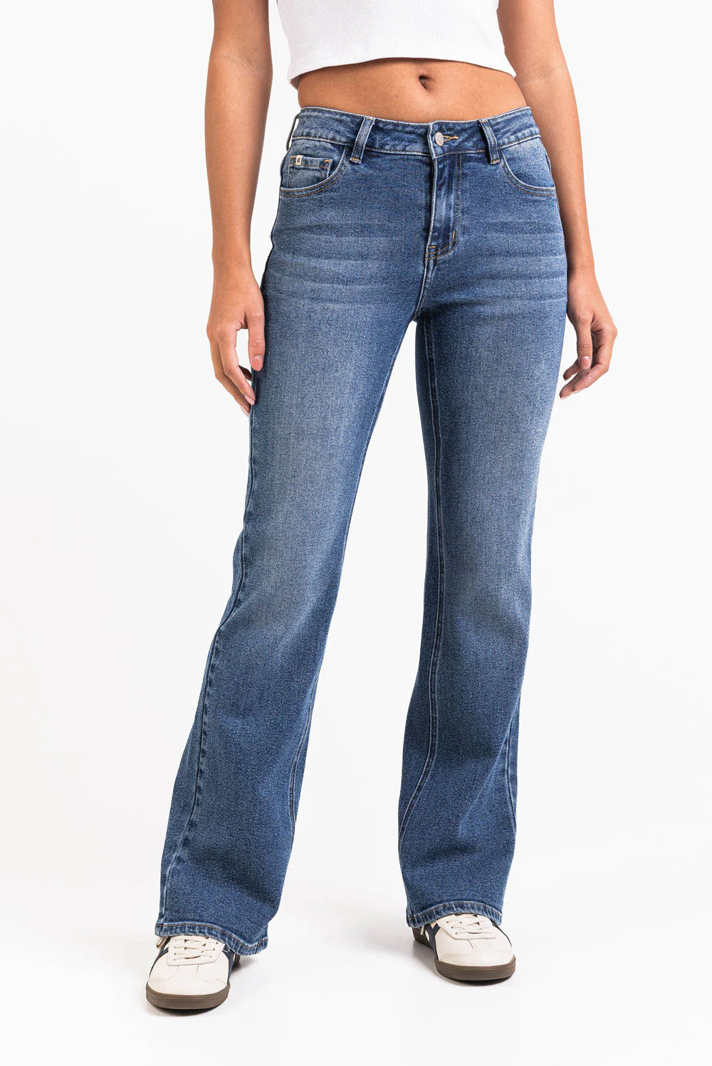 Taylor 02Mid Bootcut Jeans - Classic Blue - Image 3