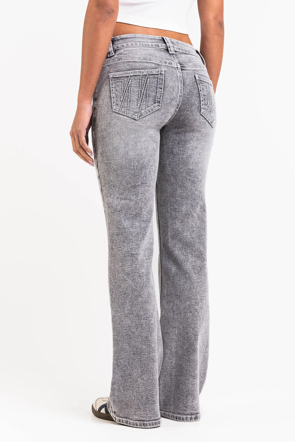 Taylor 07UltraLow Bootcut Jeans - Acid Grey - Image 5