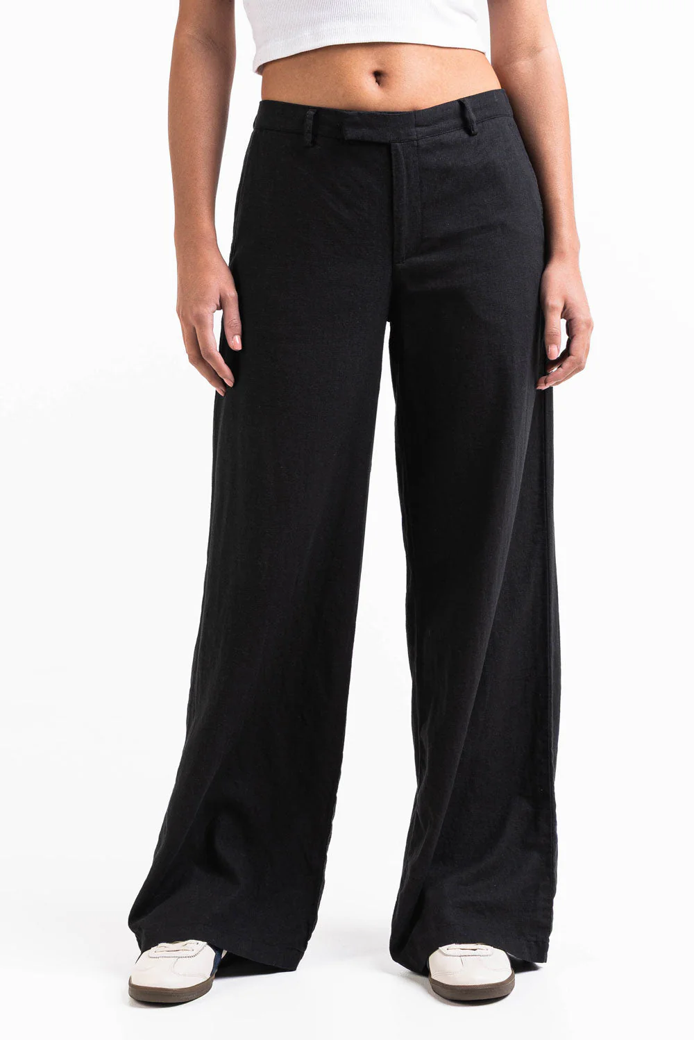 Thilde 02Mid Vide Linbukser - Black